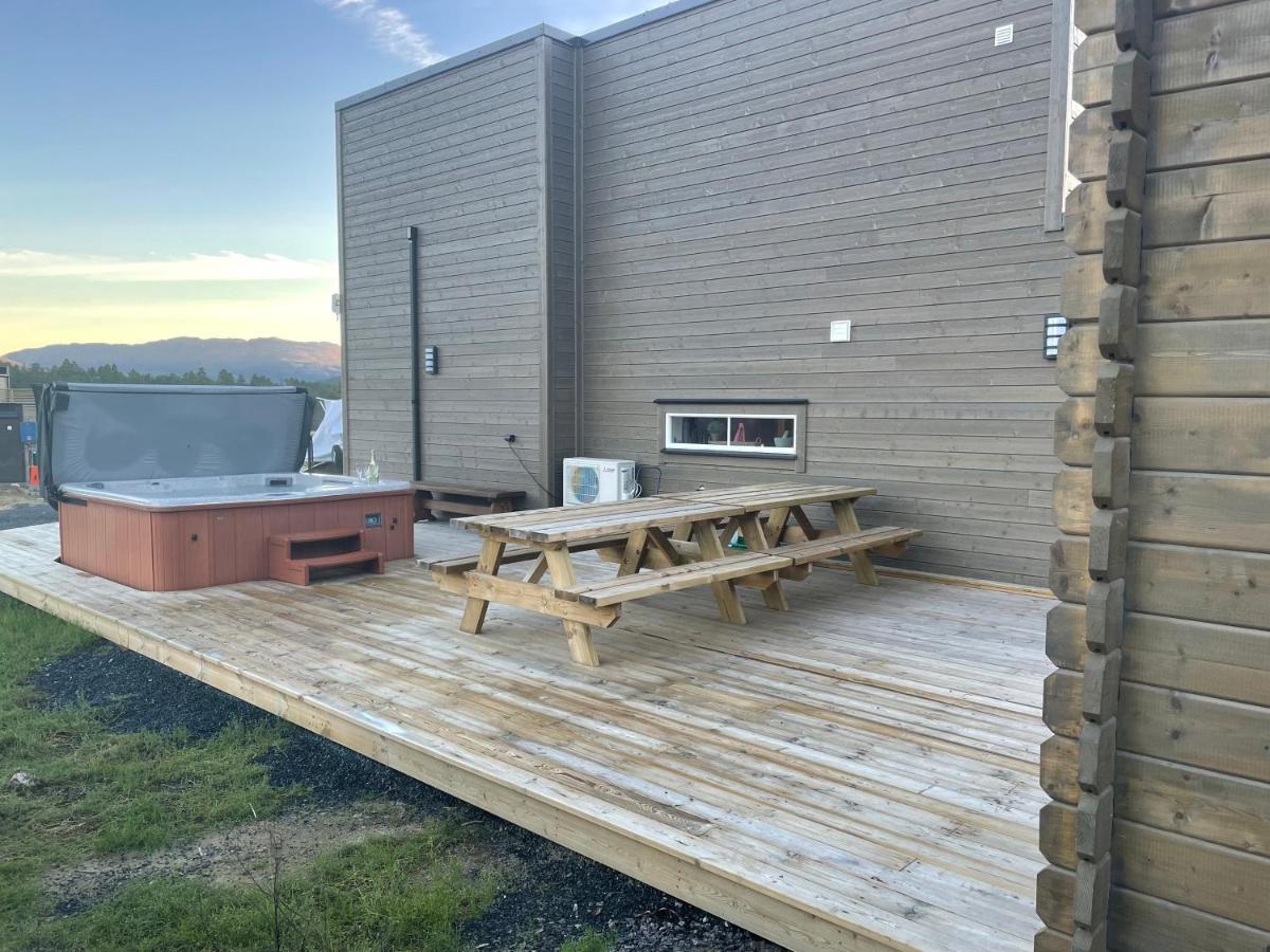 Exclusive Funkis Cabin, Lake View, Rooftop Terrace, Jacuzzi, Sauna, Close To Golf And Alpine Vradal Exterior photo